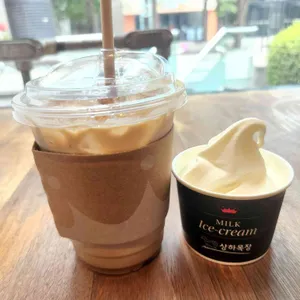 폴바셋 사진