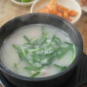 삼기돼지국밥 사진