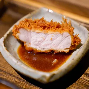 카츠 바이 콘반 리뷰 사진