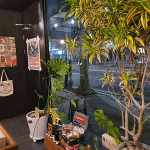 페트롤 플레이스 리뷰 사진