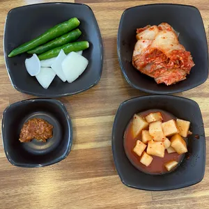 동진식당 리뷰 사진