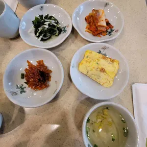 채전밭비빔밥 사진