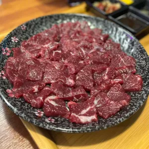육사심 사진