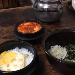 돌솥밥집 사진