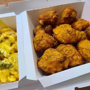 굽네치킨  사진