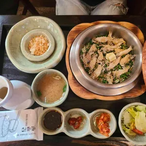 솔솥 사진