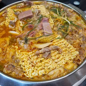 신의주부대찌개 사진