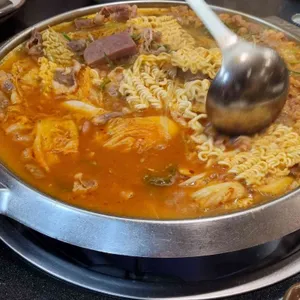 신의주부대찌개 사진