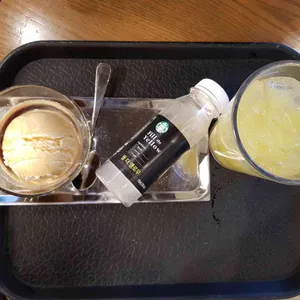 스타벅스 리뷰 사진