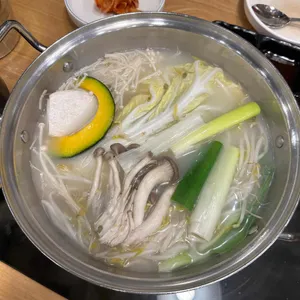 명동칼국수샤브샤브 사진
