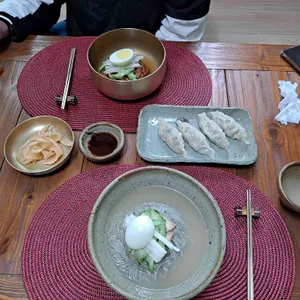 백서냉면 사진