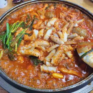 빨간거짱구네 사진