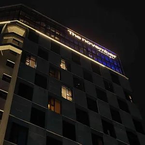 더노벰버 라운지 리뷰 사진