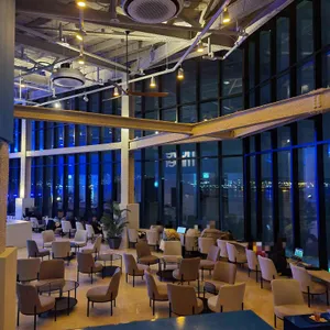 더노벰버 라운지 리뷰 사진