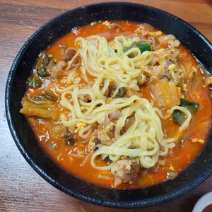 왕언니육칼밥 사진