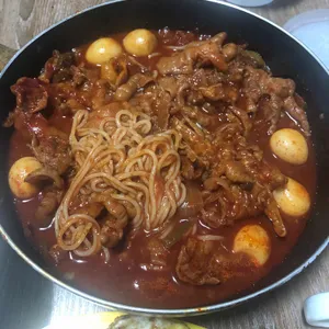 크라운닭발 사진