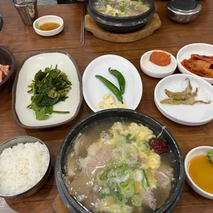 신촌돌솥설렁탕 사진