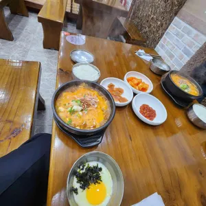 화성옥 사진