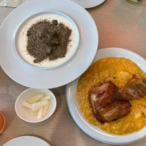 세컨디포레스트 리뷰 사진