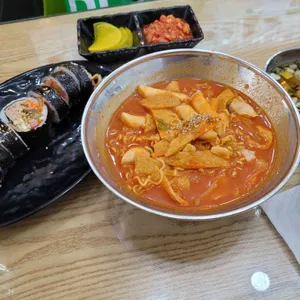 압구정김밥 사진