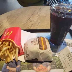 맥도날드 사진
