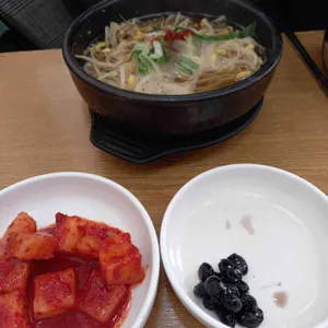 비사벌 전주콩나물국밥 사진
