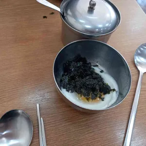 비사벌 전주콩나물국밥 사진