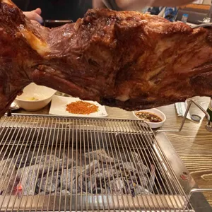 항방양육관 사진