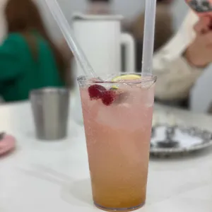 틴틴 리뷰 사진