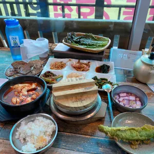 석천 사진