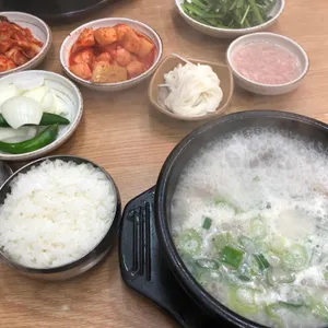 함무바돼지국밥 사진