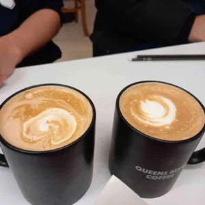 퀸즈 블러바드 리뷰 사진