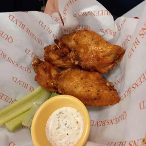 퀸즈 블러바드 리뷰 사진