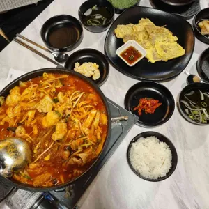신현민 육회한 낙지마당 리뷰 사진