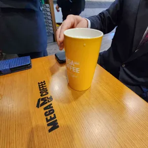 메가커피 사진