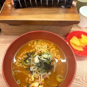틈새라면 사진