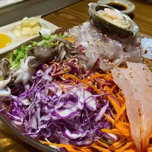 스시미르네 사진