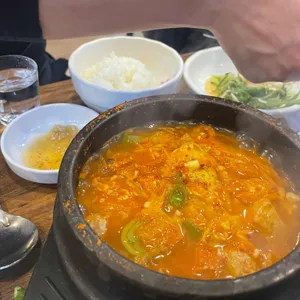 산청엔흑돼지 사진
