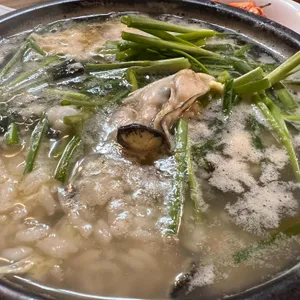 김명자굴국밥 사진