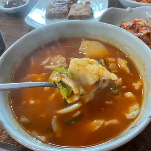 옛날수제비비빔밥 사진