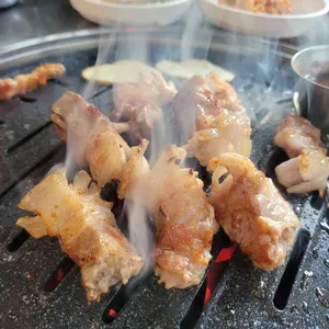 시골한우시골돼지 사진