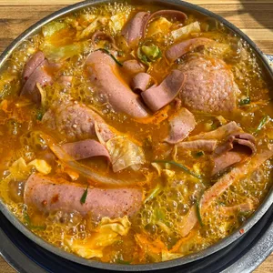 이태리부대찌개 사진