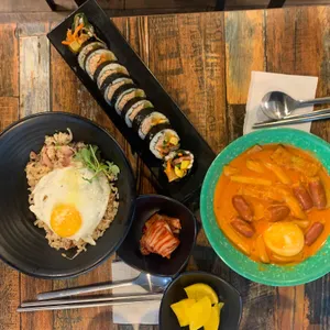 더빨강 옛날 떡볶이 김밥 사진