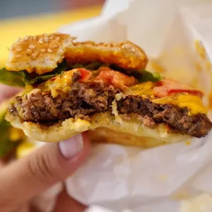 페이보릿 버거 리뷰 사진