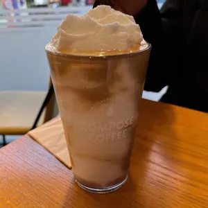 컴포즈커피 사진