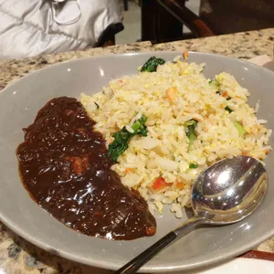 차알 브라운 리뷰 사진