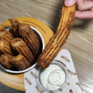 스트릿츄러스 리뷰 사진