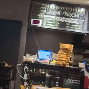 리미니 대표 사진