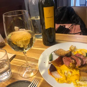 메종브리크 리뷰 사진