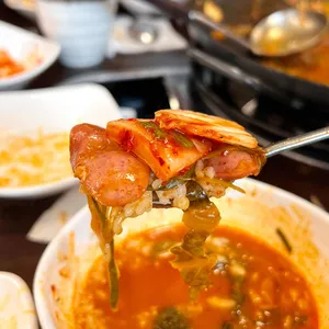 신의주부대찌개 리뷰 사진